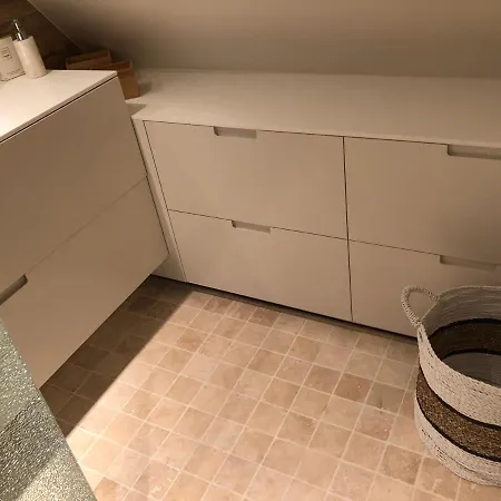 Semesterbostad Vakantiewoning De Nachtegaal Oostende